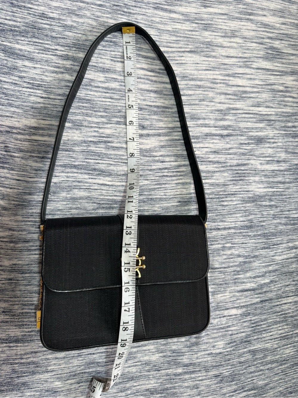 Balenciaga Black Shoulder Bag with Gold-Tone Hardware - Picture 10 of 10